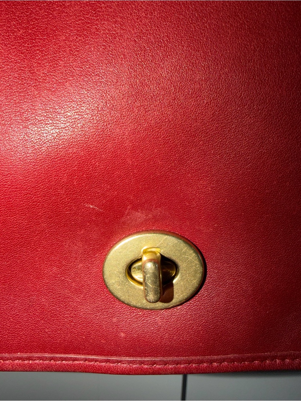Coach Vintage 9718 Legacy Crescent Red Leather Shoulder Bag - Picture 7 of 9